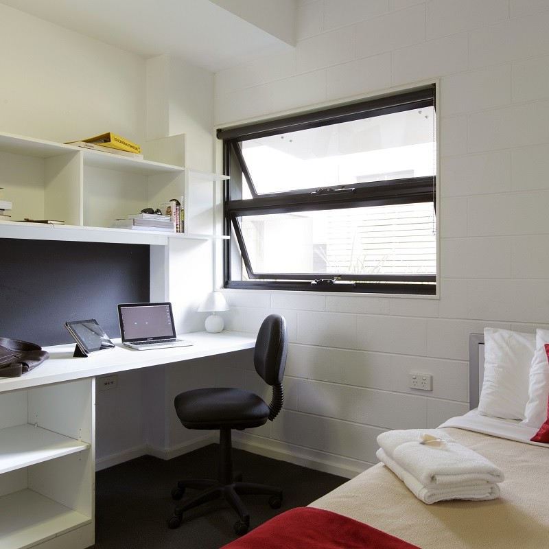 Western Sydney University Village Pa Parramatta