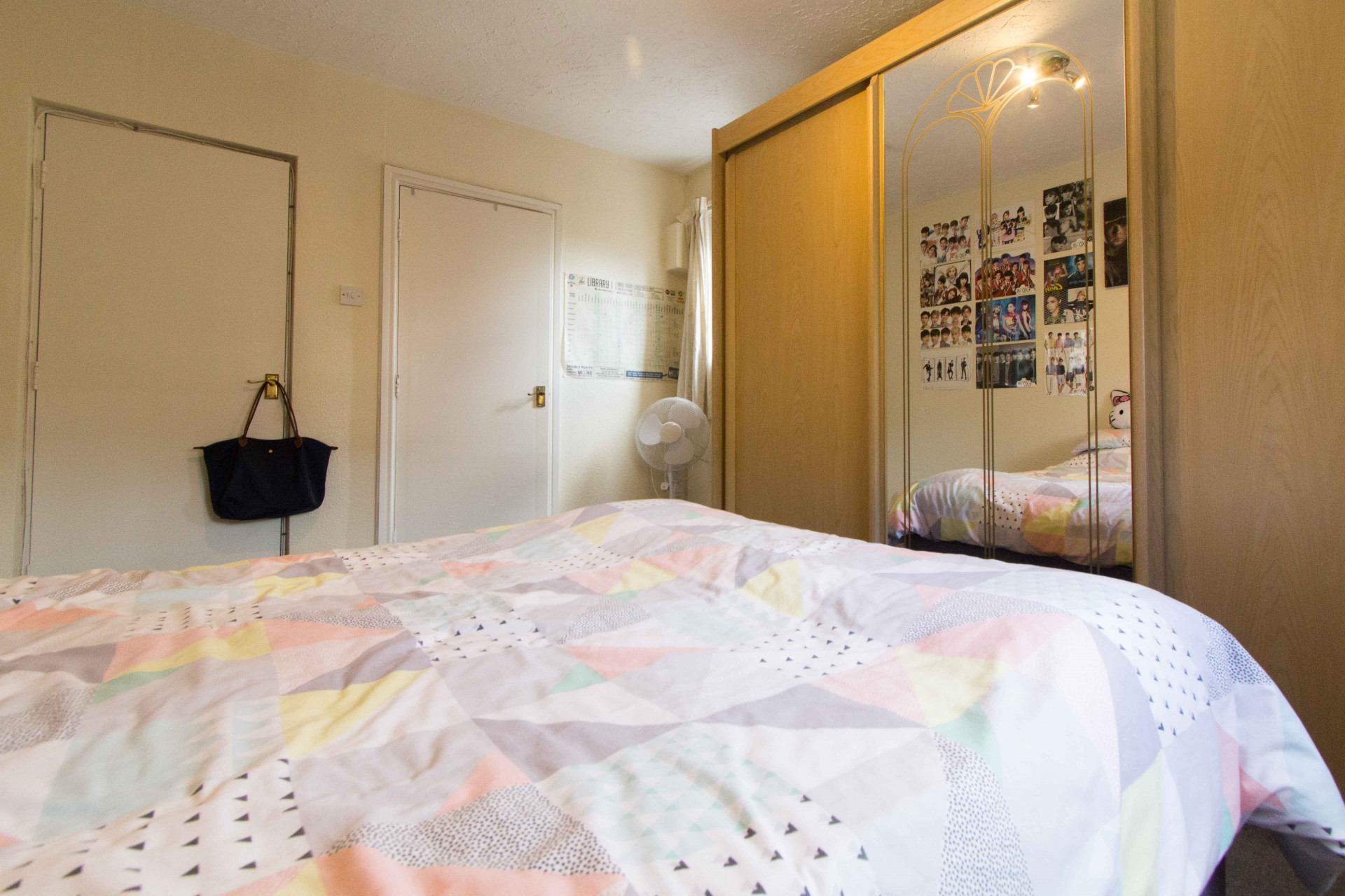 ROOM ROOM