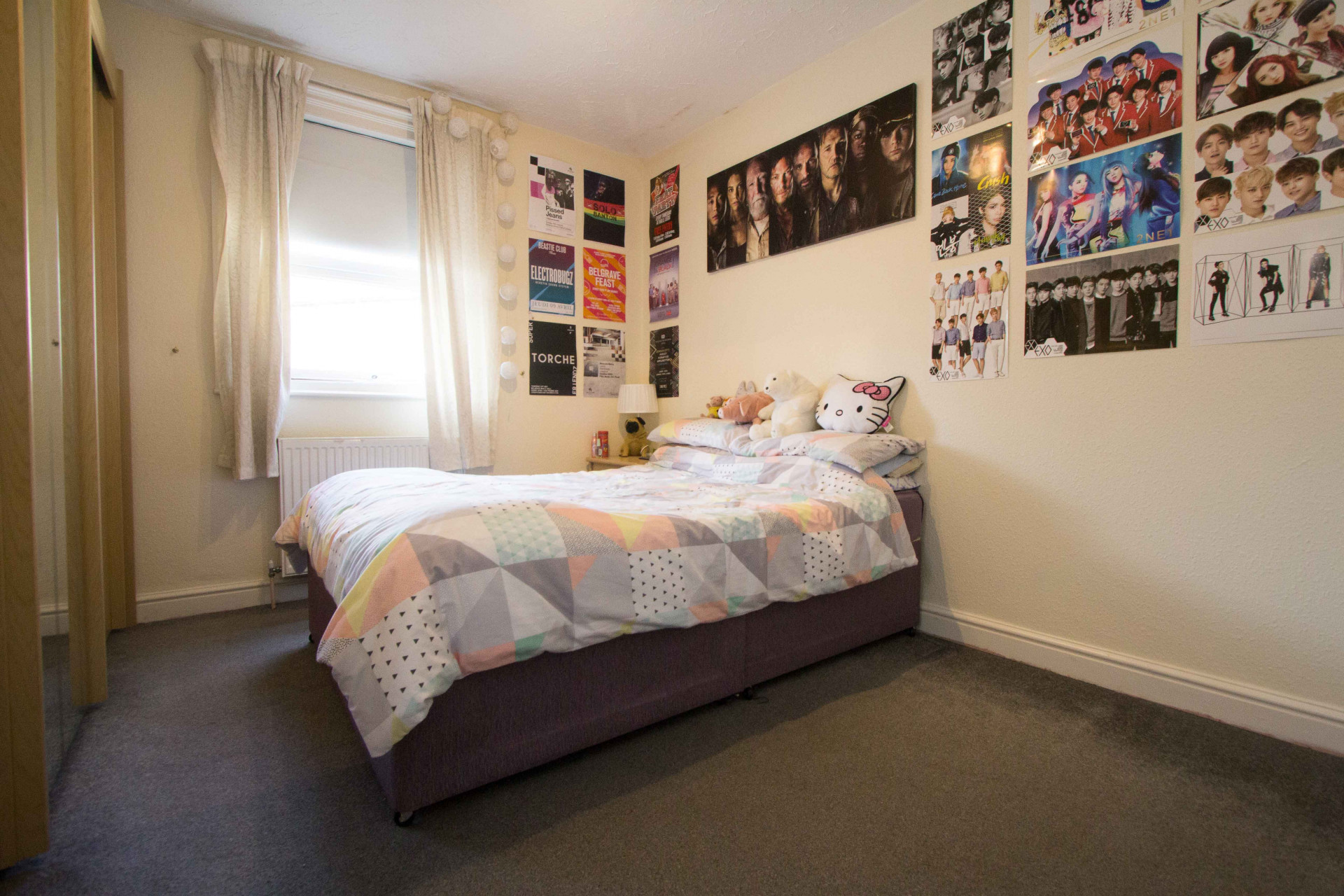 ROOM ROOM 1