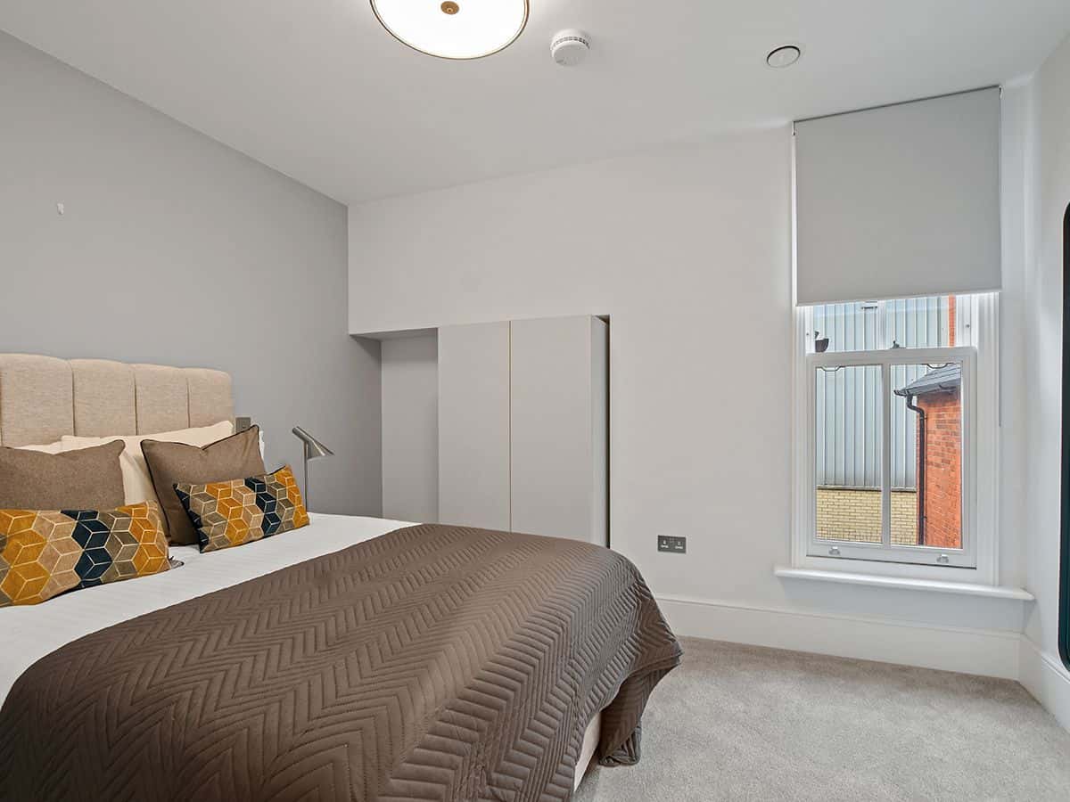 Apartment in Queen Victoria Street, RG1 1SY-Reading-ROOM-1