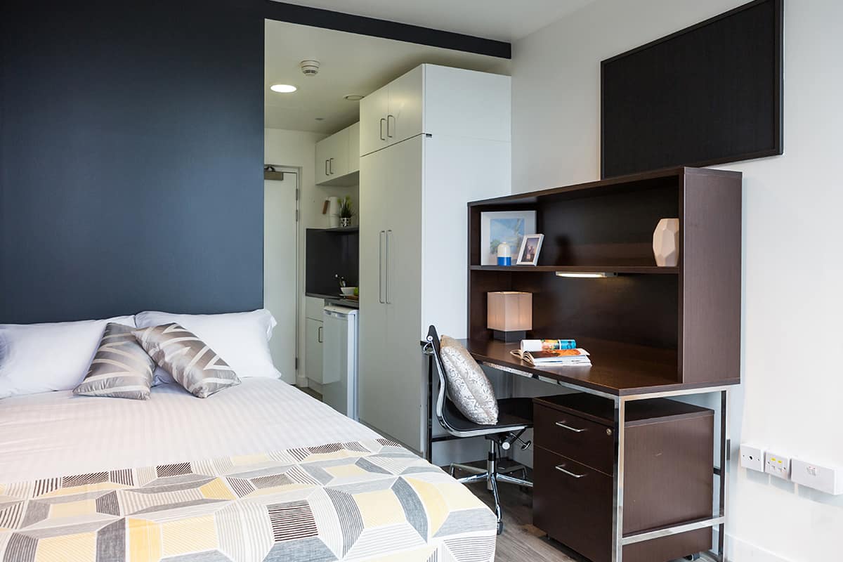 Bronze Studio Upper Level Premium View room image 1