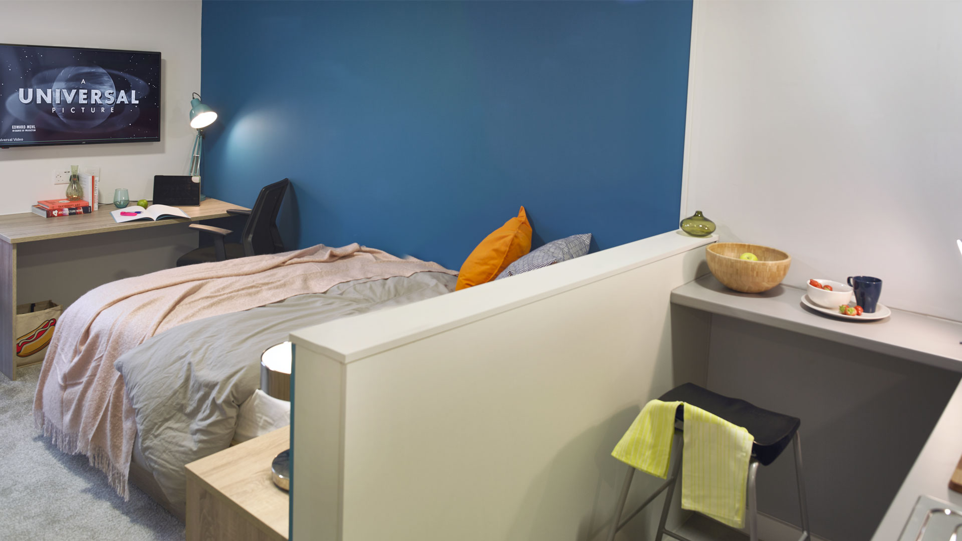 Classic Plus ROOM 3