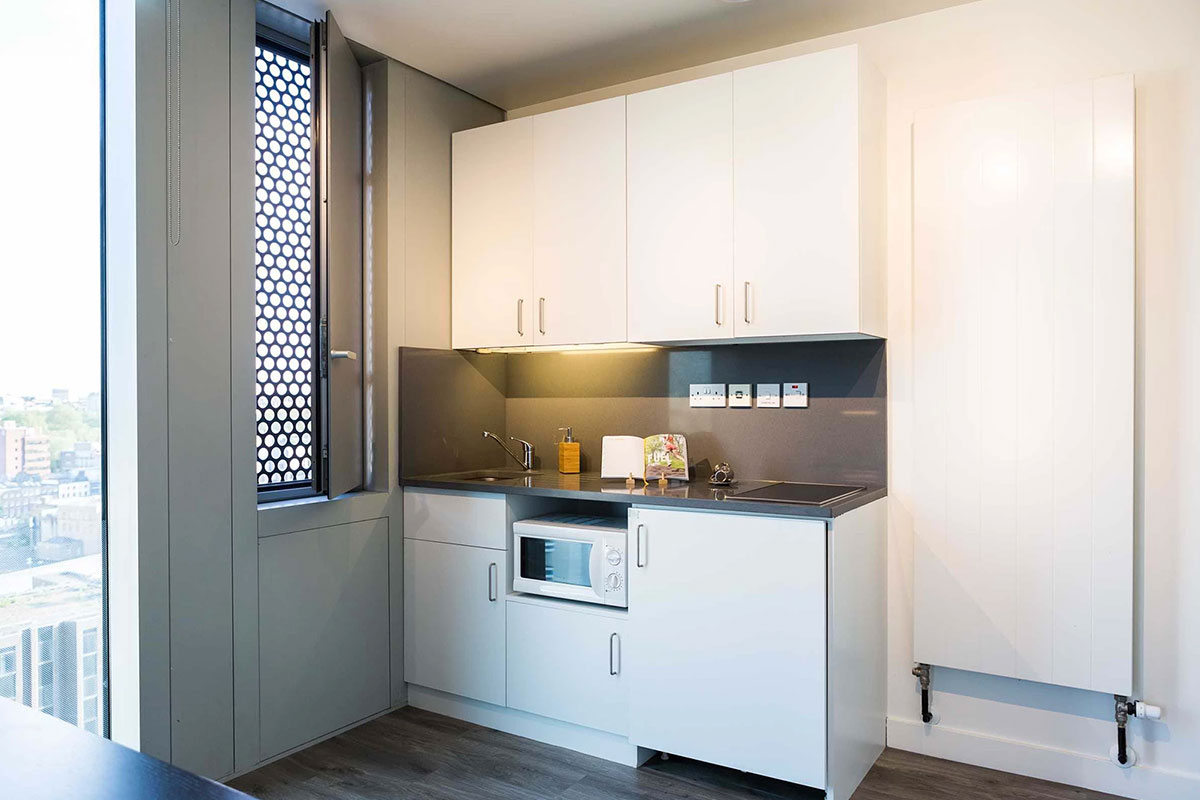 Gold Studio Upper level KITCHEN 3