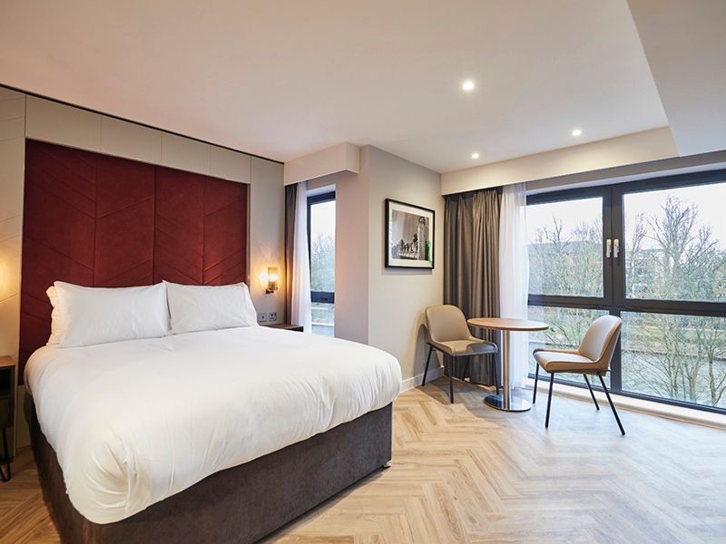 Grande Studio with River View room image 1