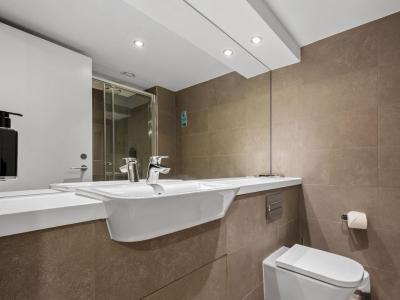 Neo Studio BATHROOM 4
