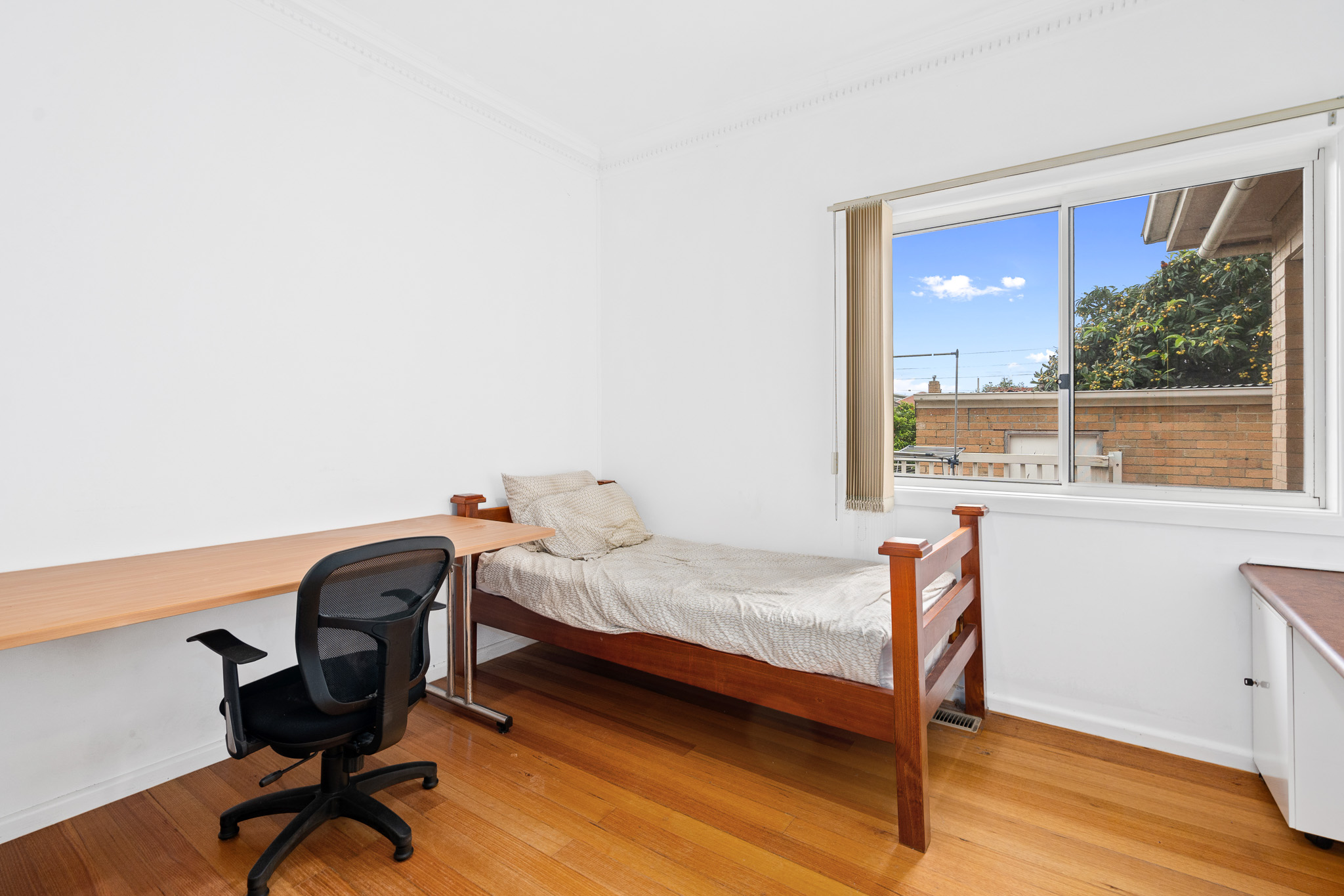Single Room room image 1