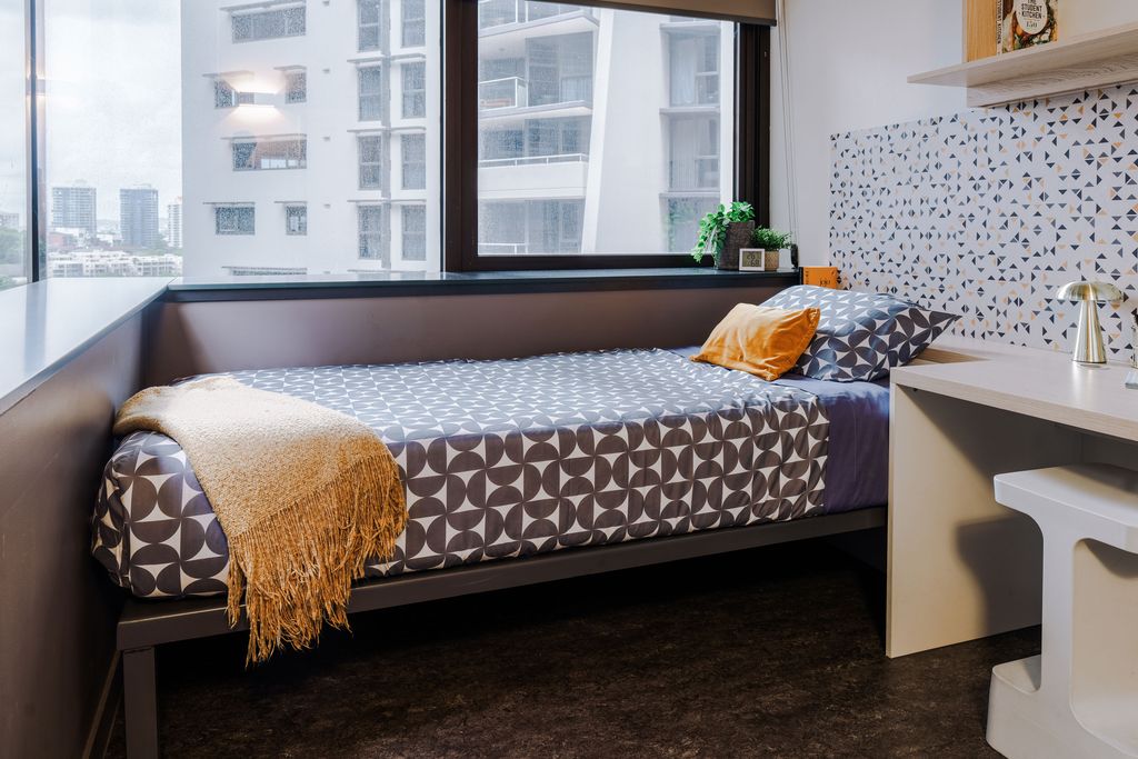 Student One Adelaide Street-Brisbane-ROOM-1