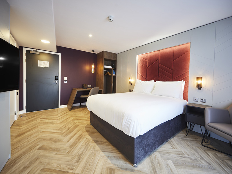 Smart Studio with River View ROOM 3