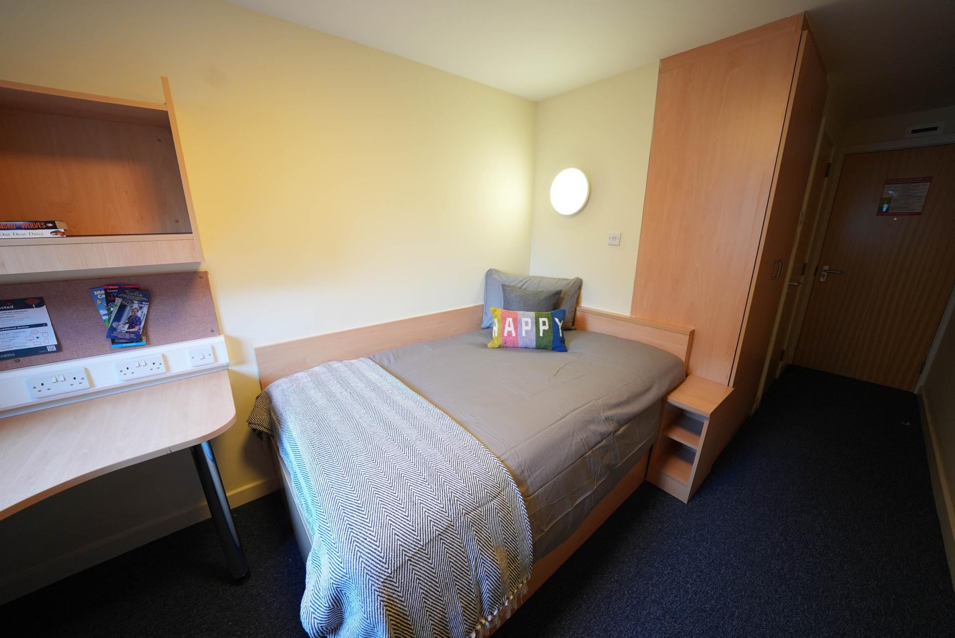 Standard Ensuite (within a 4 bed flat) ROOM 3