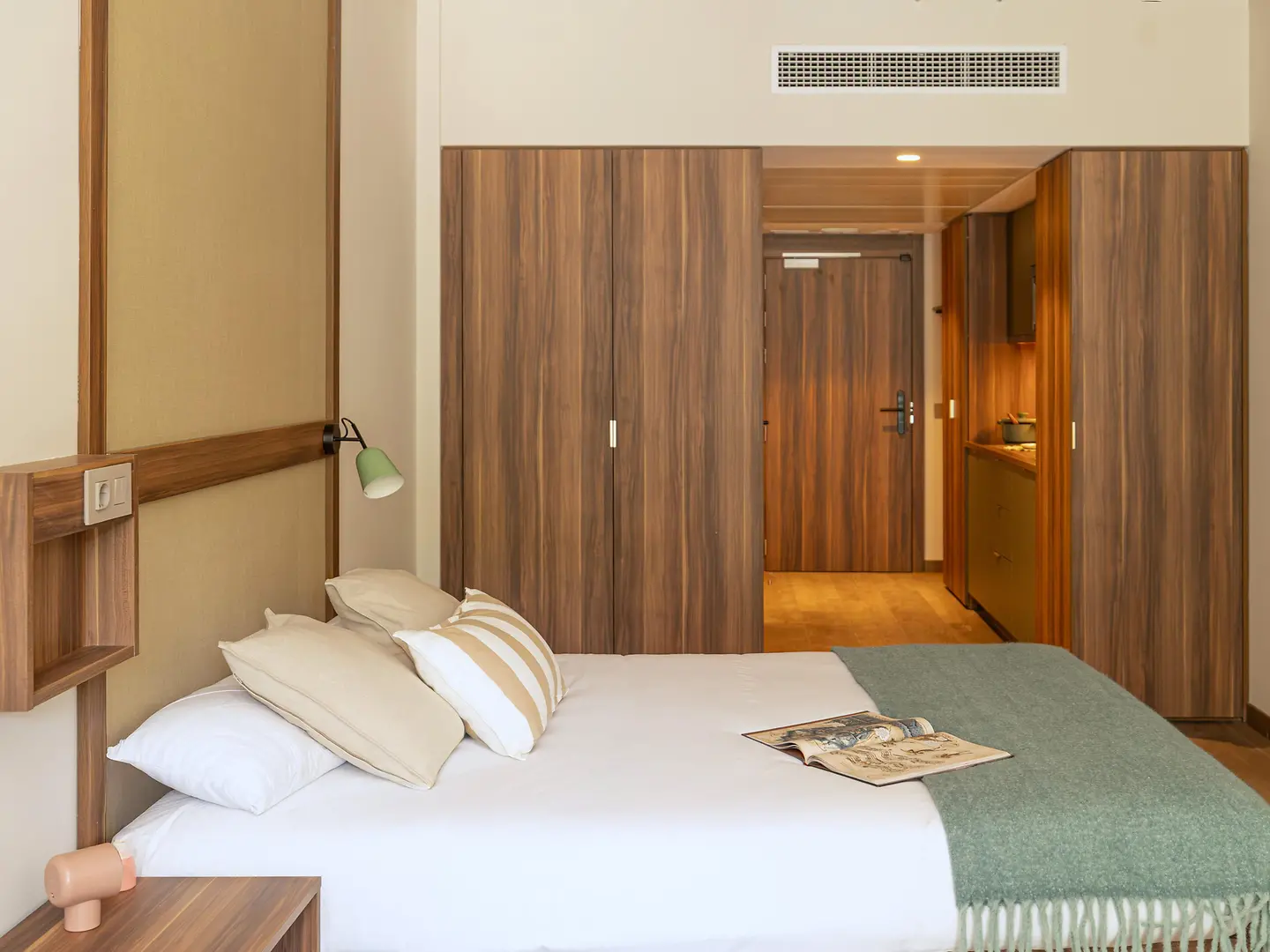 Premium Balcony Studio room image 1