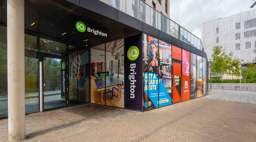iQ, Brighton-Brighton-BUILDING-1