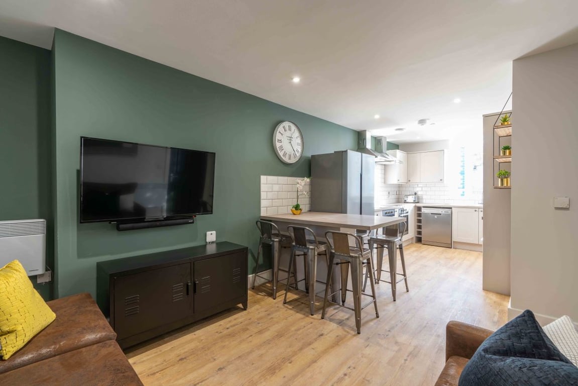 7 Bedroom Apartment, Flat 1 COMMON_AREA 1