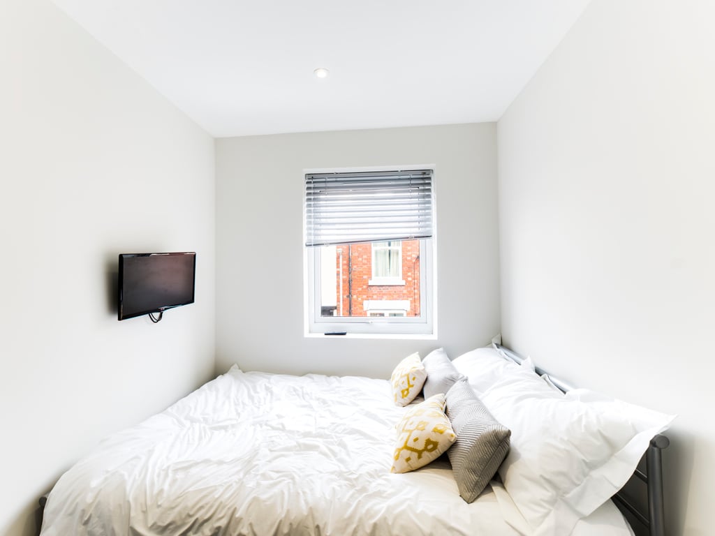 4 Bedroom Apartment ROOM